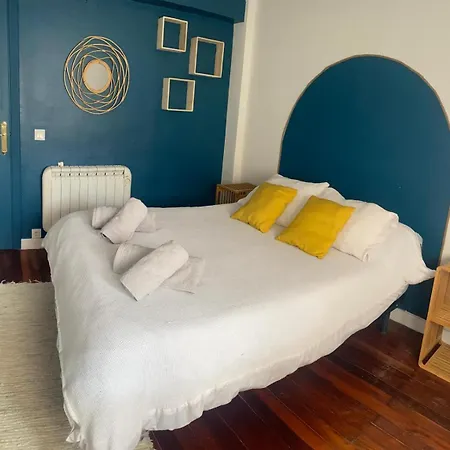 Apartment Avec Terrasse Santona