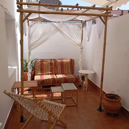 Avec Terrasse *
