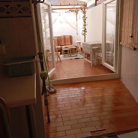 Avec Terrasse